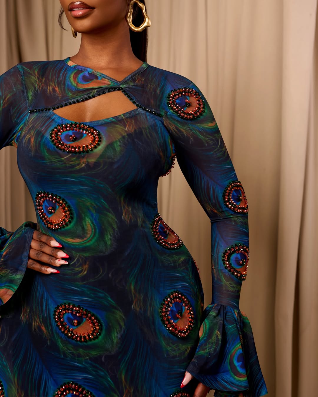 Chic Peacock Feather Print Mesh Maxi Dress