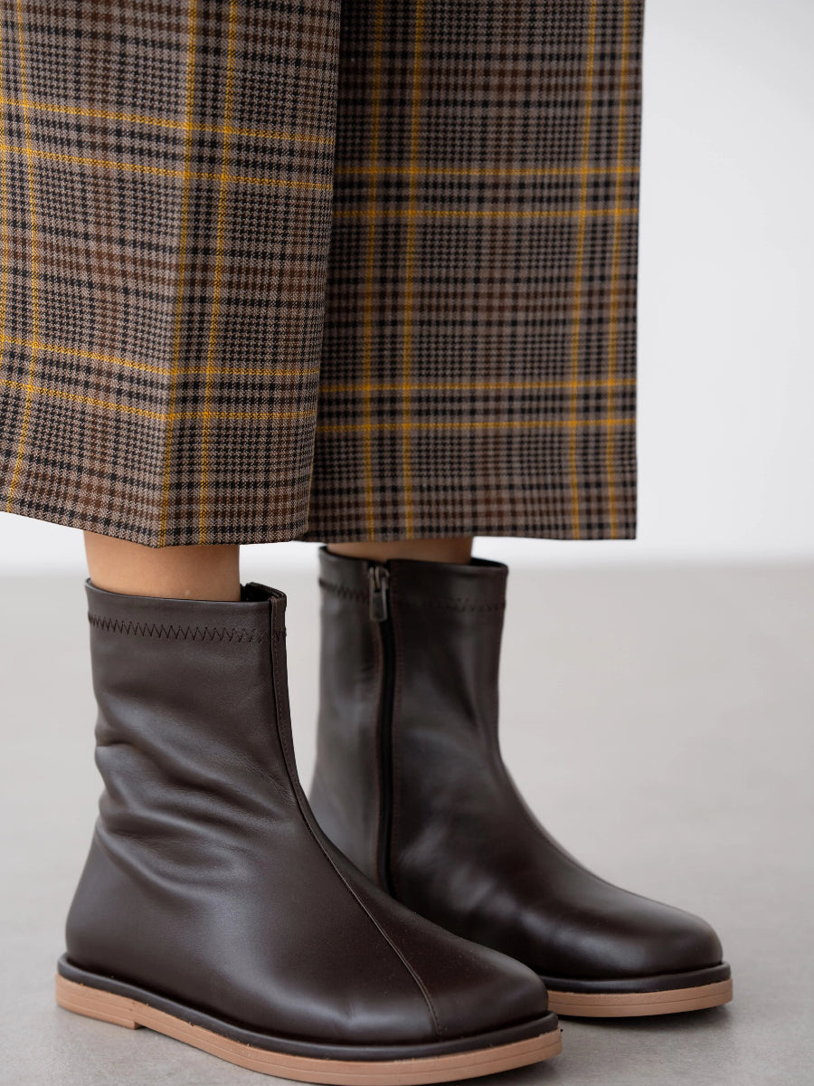 Women's Leather Side Zipper Boots