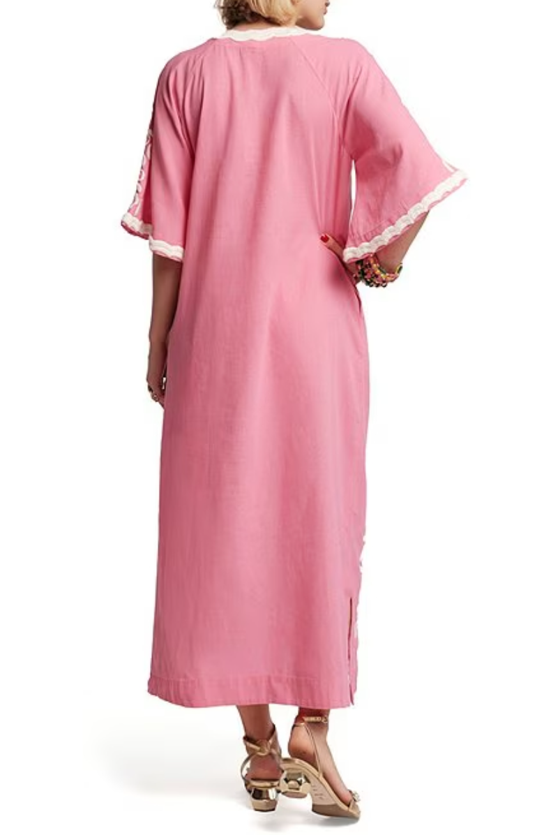 Charming Peacock Embroidery Split V-Neck 3/4 Sleeve Caftan
