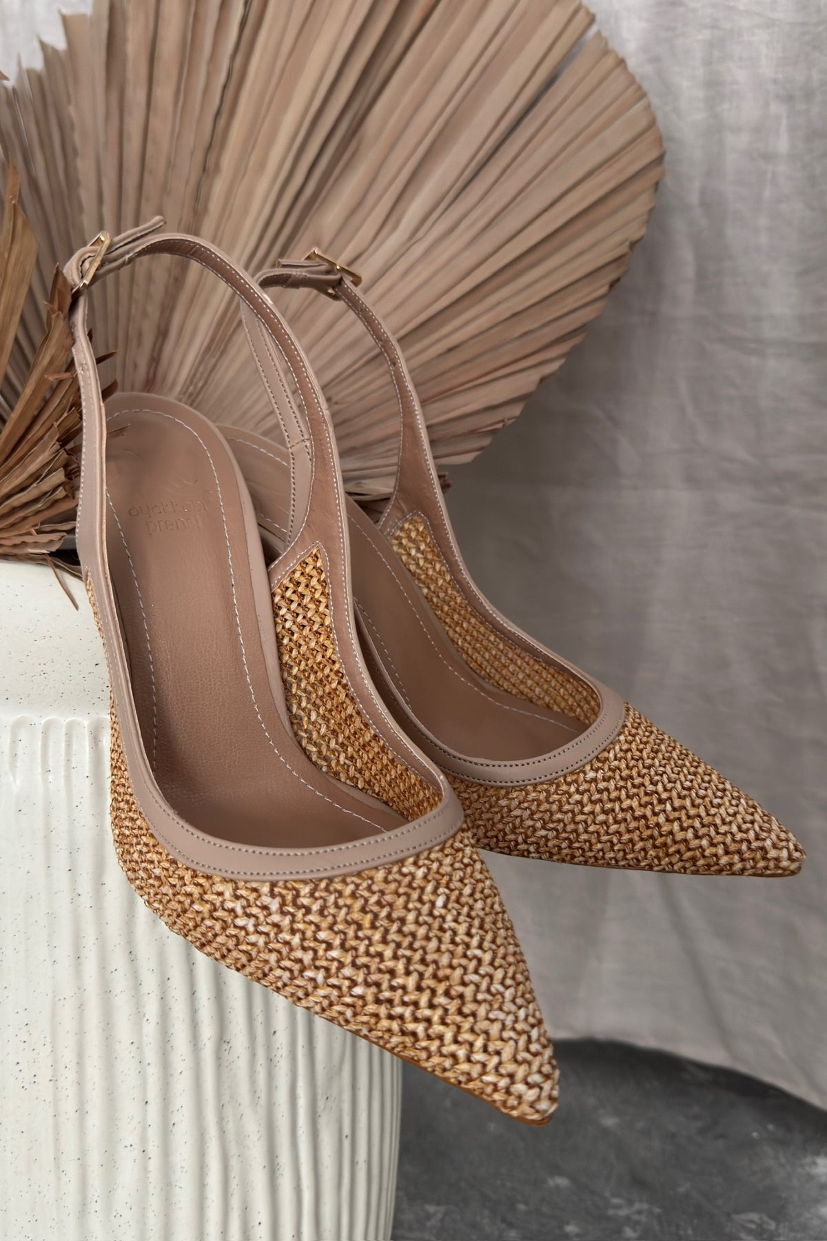 Women’s Elegant Pointed Toe Backless Slingback Stiletto Heels