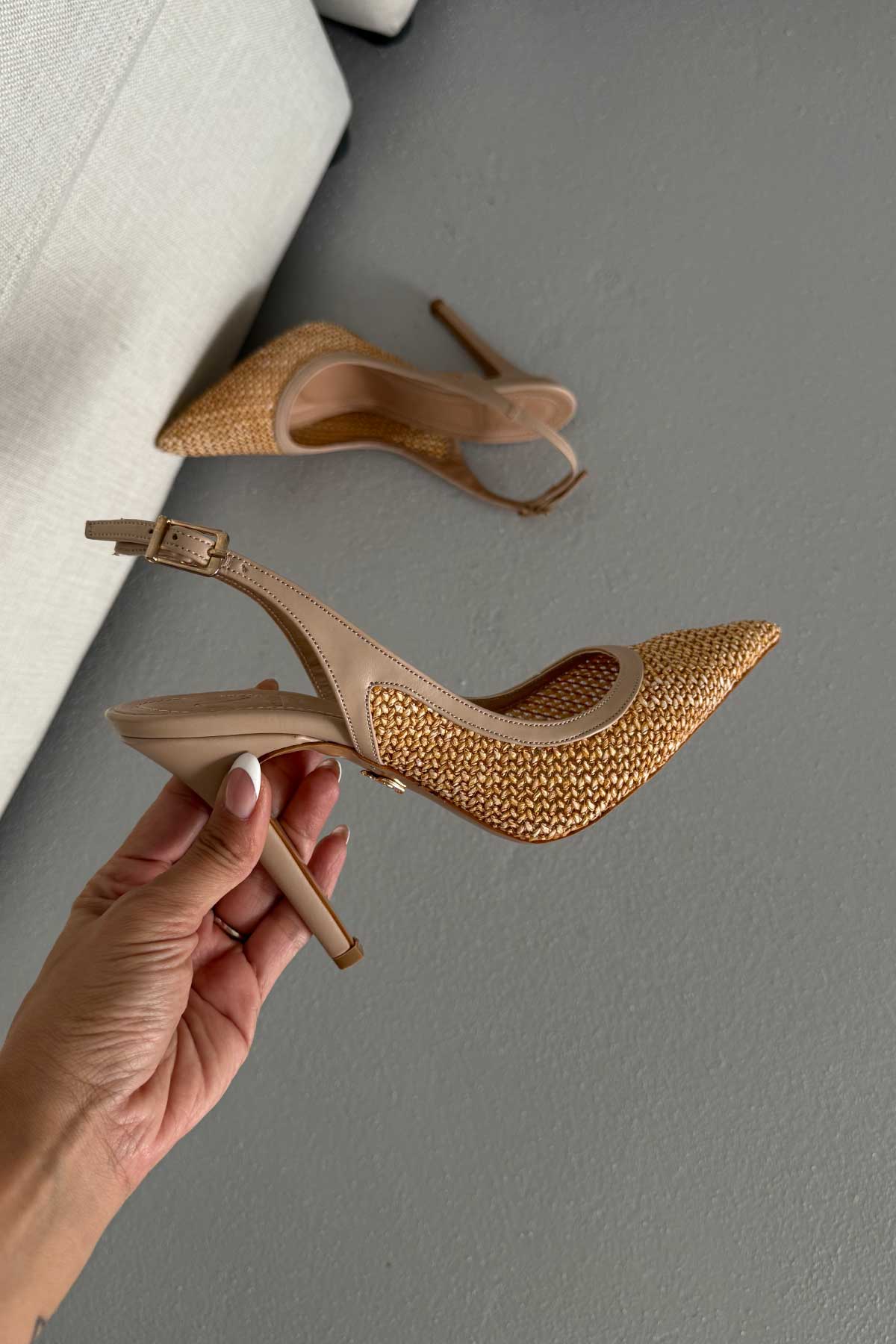 Women’s Elegant Pointed Toe Backless Slingback Stiletto Heels