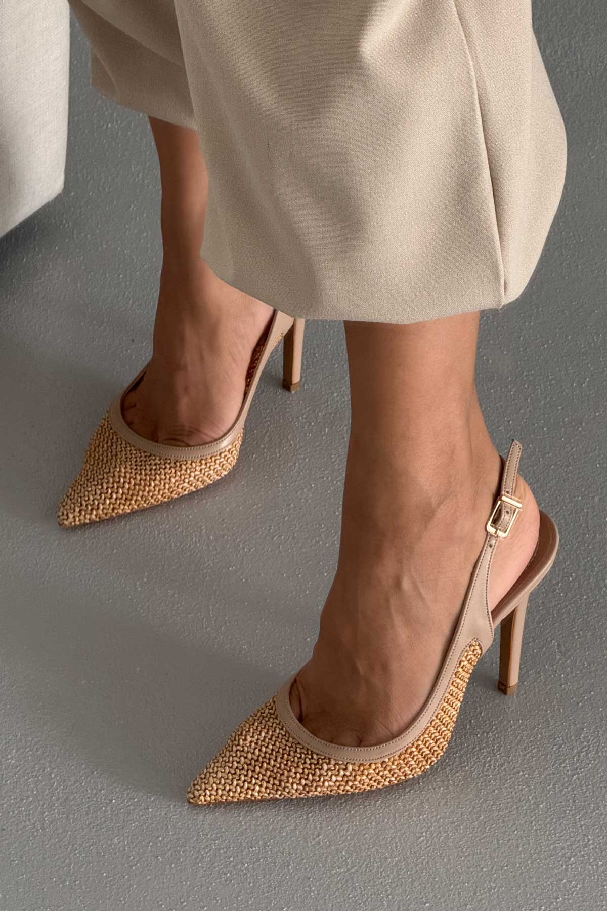 Women’s Elegant Pointed Toe Backless Slingback Stiletto Heels