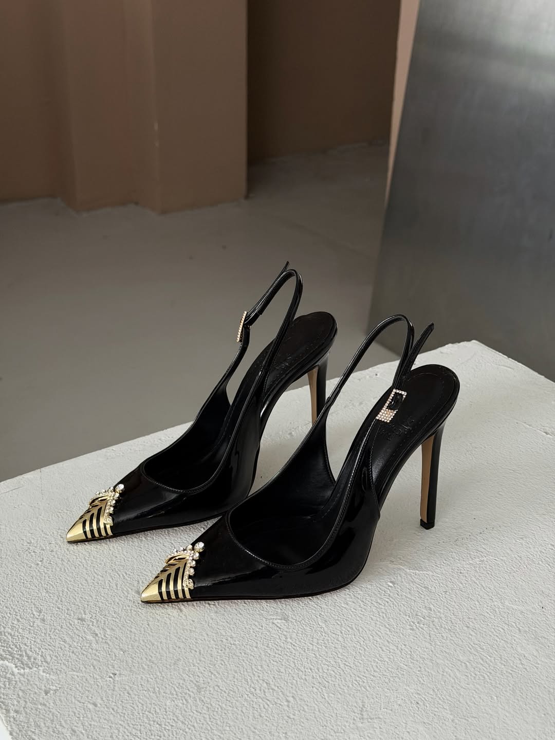 Women's Stiletto Heel Pumps - Luxury Rhinestone & Metal Cap Toe