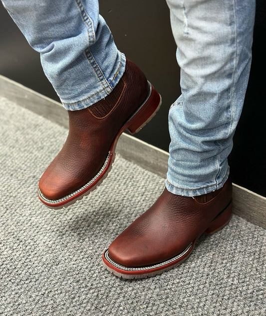 Bulldog Tobacco Boots