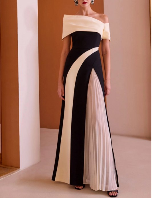 Elegant Off-Shoulder Pleated Dress