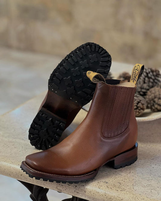 Bulldog Tobacco Boots