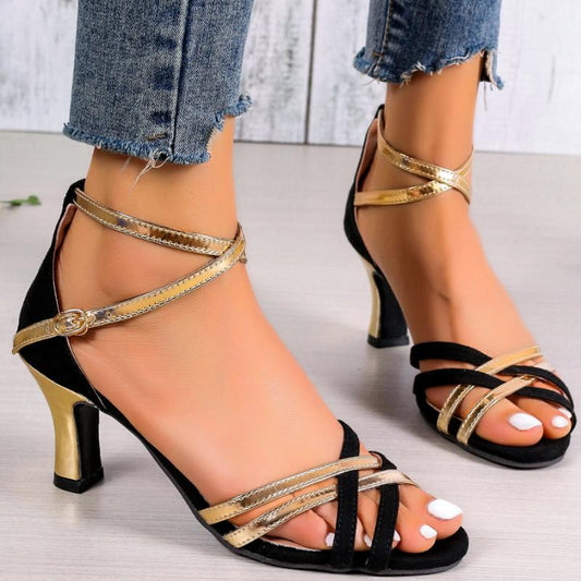 Chic Pointed Toe Buckle Sandals