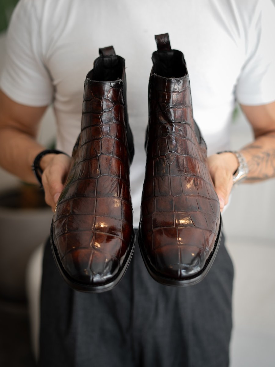 Exquisite Crocodile Chelsea Boots